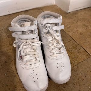 Reebok High Tops White - Size 7 1/2